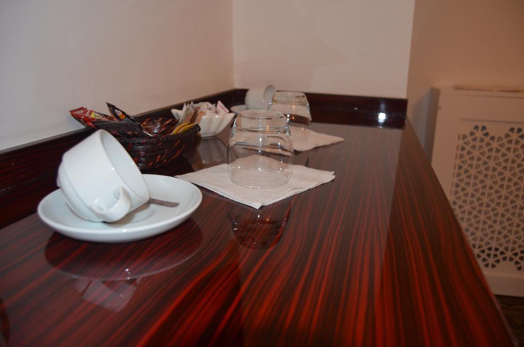 The Gala Palace Suits Kars Chambre photo