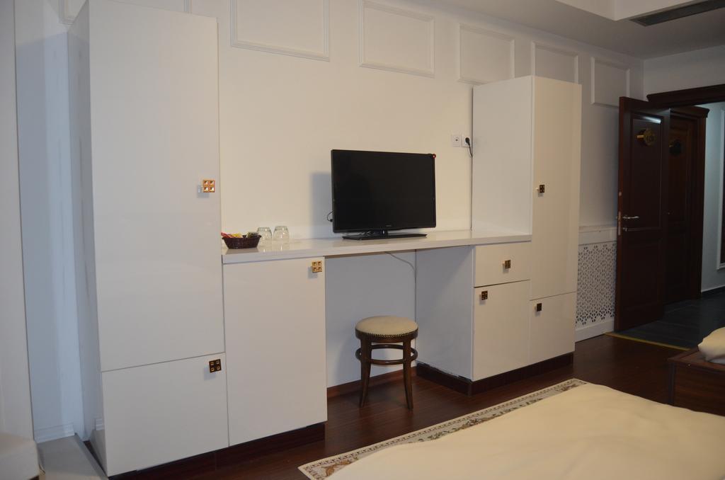 The Gala Palace Suits Kars Chambre photo